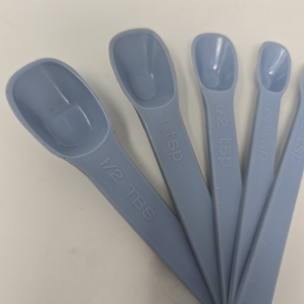Vtg Nesting Measuring Spoons Complete Set of 5 With Ring Robin Egg Blue 2236-2